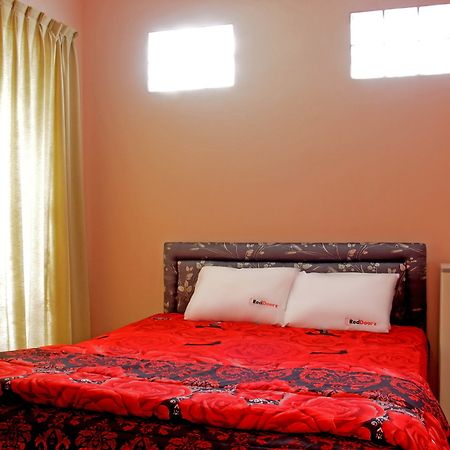 Hotel Reddoorz Near Hyperpoint Pasteur Bandung Esterno foto
